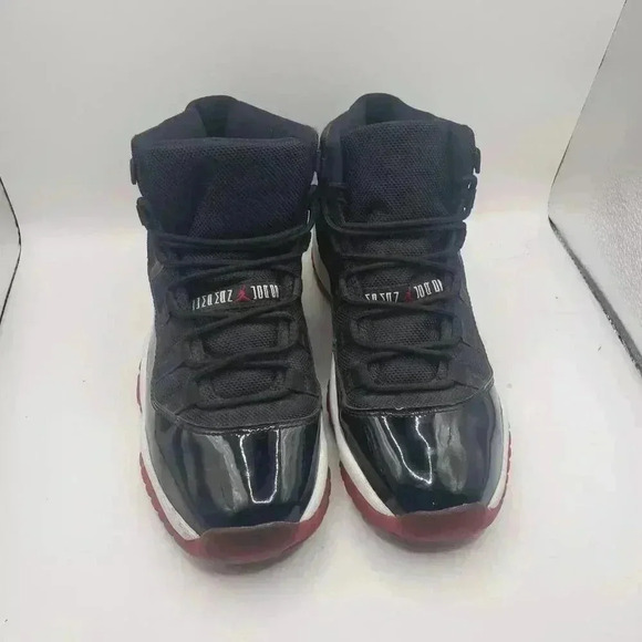 Nike Air Jordan 11 Retro Bred 2012 Playoffs 378038-010 sz 5.5Y Wmns 7 Black Red - Picture 4 of 7